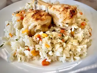 Пиле с ориз (500г)