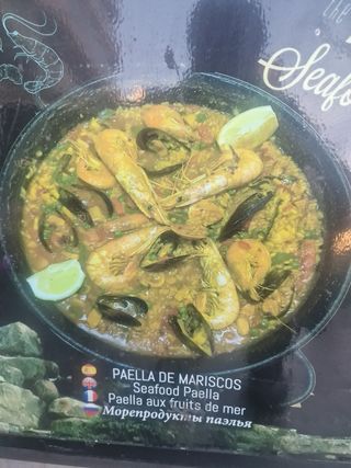 Paella Marisco De La Casa (Para 2 Personas)
