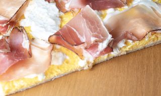 Frittata Base Sfoglia Speck e Stracciatella
