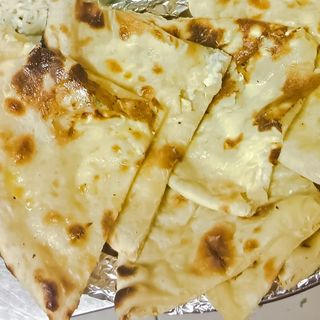 Cheese Naan