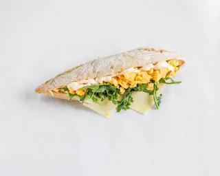 Baguette Focaccia De Huevos Revueltos