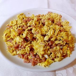Huevos Revueltos Con Jamón