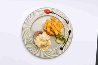 Biftek u sosu od šampinjona 400gr