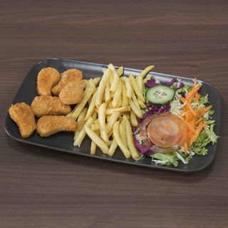 Chicken Nuggets no Prato