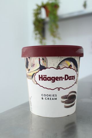 Häagen-Dazs Cookies & Cream