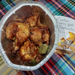 Pollo Entero al Ast