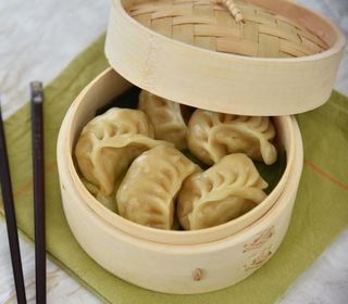 Ravioli di carne mezza luna (4 pezzi)