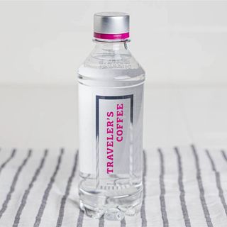 Вода Traveler's coffee с газом