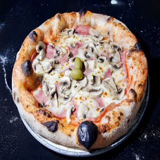 Napoletana Capriciosa