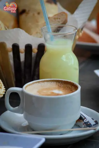 Petit Déjeuner Continental