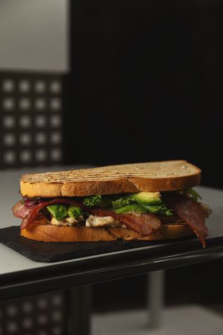 Campero De Pollo Y Bacón