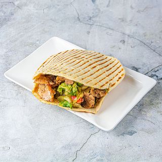 Шаурма ассорти в пите