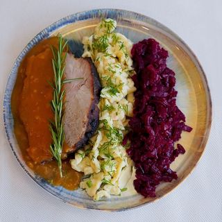 Karkówka w sosie własnym