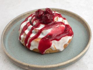 Cinnamon Roll Cereza (125g)