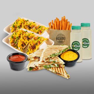 Quesadilla + takos piletina+ 2 limunade + zacinjen pomfrit