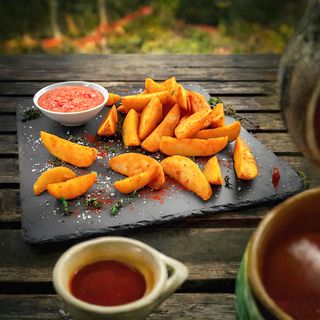 Картофельные дольки (150г)