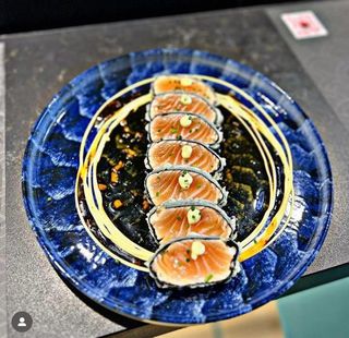 Tataki De Salmón Crujiente