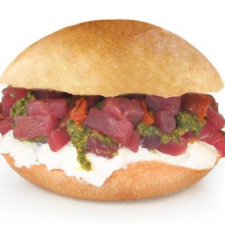 Panino con salmone piccante