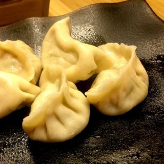 Gyozas al vapor de ternera