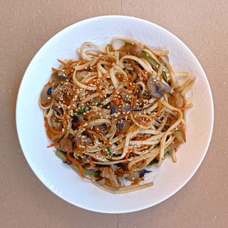 WOK З куркою та грибами