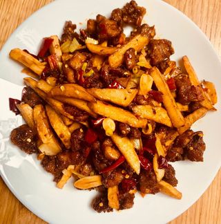 62. Spicy chicken with potatoes  700g