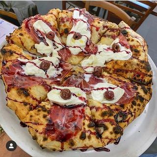 Pizza la parmigiana scomposta