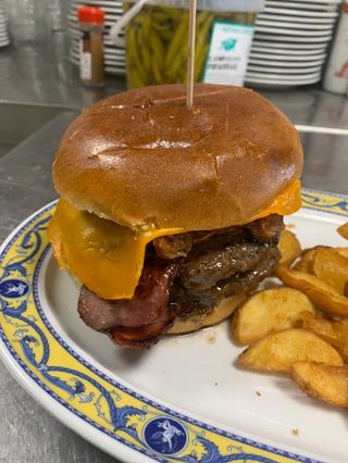 Hamburguesa Bacon Cheese Rus