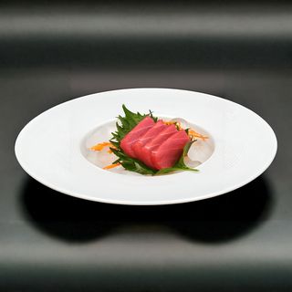102) Sashimi Maguro