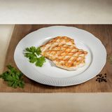 Пилешко филе на скара  гарнитура пържени картофки и барбекю сос 400гр.