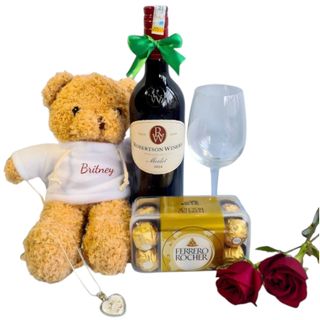 The Robertson Winery Merlot & Plush Gift