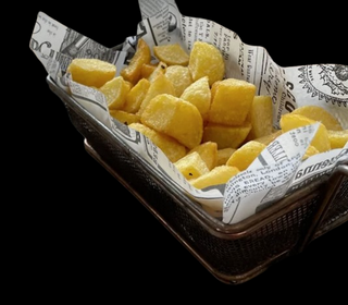 Patates Bravas Rompeolas