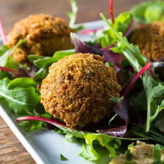 Falafel zestaw średni