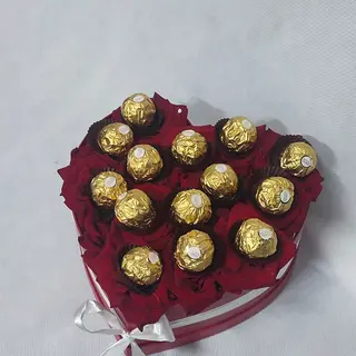 هذية ورد وشكولاط