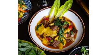 Filet Bò Xào Dứa