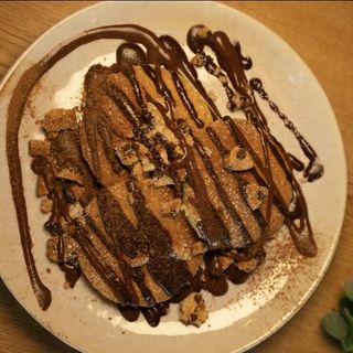 Waffle ou Panquecas ou Crepe com Cookies e nutela