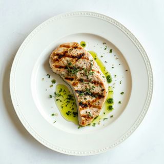 Piept de pui la gratar