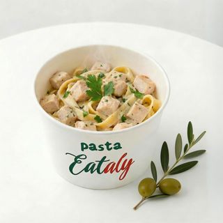 პასტა ქათმით და ნაღების სოუსით