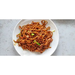 Chicken Fried Noodles (Chicken, Eggs & Veg)