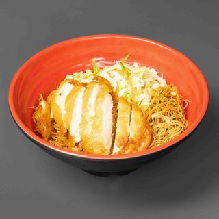 Massa de Arroz com Frango Crispy