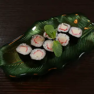 106. Hosomaki kani