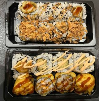 Combo 7 Sushi Calientes (16 Uds.)