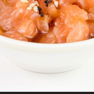 Tartar salmone 