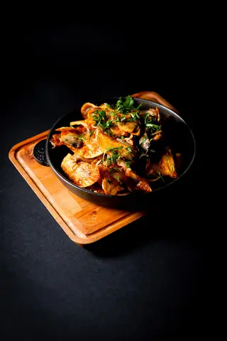 Картопля смажена з грибами (200/30)