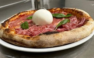 Crudo e burrata normale