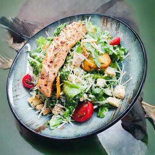 Caesar salad with salmon