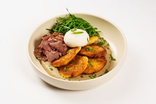 Деруни з індичкою 