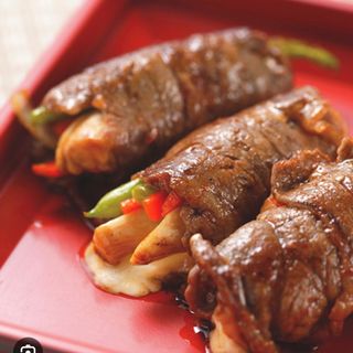 61.Entrecot Rollo de Ternera con Queso 