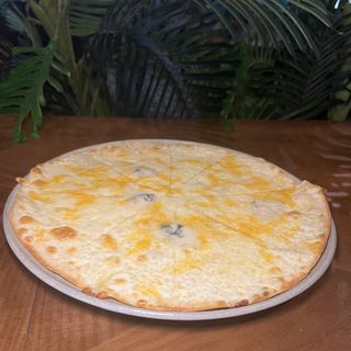 Pizza 4 Formaggi