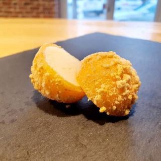 Mochi Cheesecake & Mango