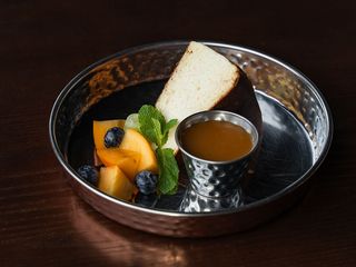 Баскський Чізкейк з карамельним соусом (250g)